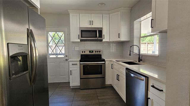 125 E MILLER STREET, Orlando, FL 32806
