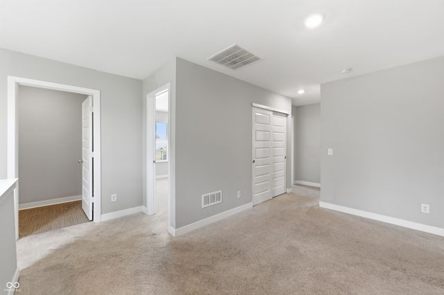 221 Switchgrass Lane, Whiteland, IN 46184