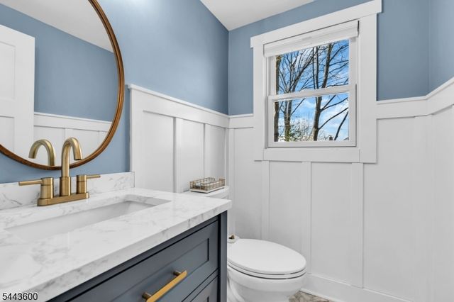 109 Castle Rock Rd, Jefferson Twp., NJ 07849