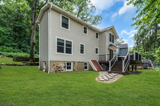 109 Castle Rock Rd, Jefferson Twp., NJ 07849