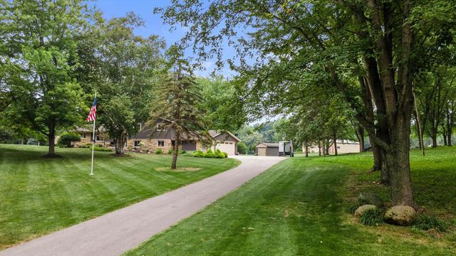 S43W38745 County Road D, Dousman, WI 53118