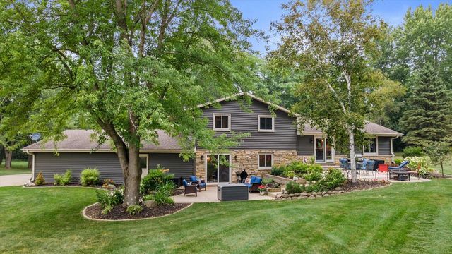 S43W38745 County Road D, Dousman, WI 53118