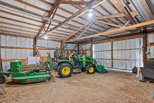 S43W38745 County Road D, Dousman, WI 53118