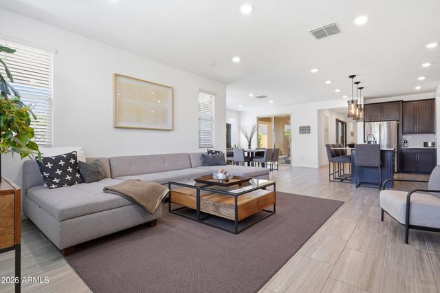 9906 E TIMPANI Lane, Mesa, AZ 85212