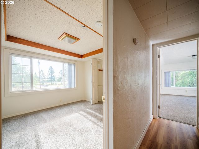 7020 Sw COUNTRY CLUB Dr, Corvallis, OR 97333