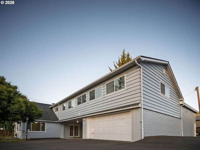 7020 Sw COUNTRY CLUB Dr, Corvallis, OR 97333