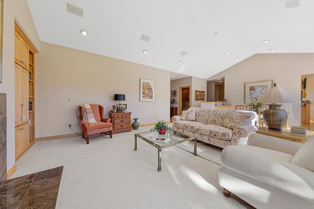 1031 Cherry Street, Owatonna, MN 55060