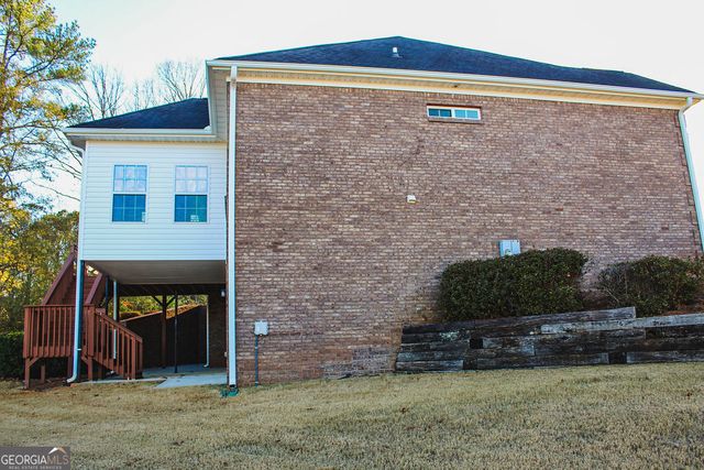 401 Myrtle Court, Loganville, GA 30052