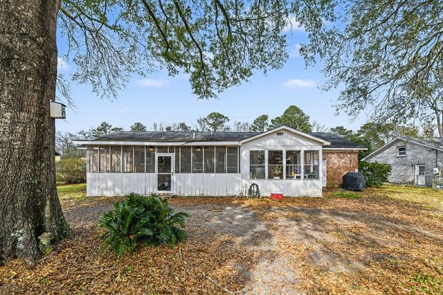 211 Janice Street, Goose Creek, SC 29445