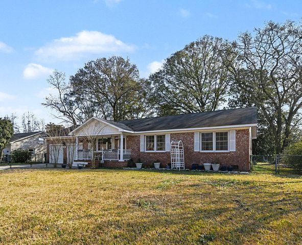 211 Janice Street, Goose Creek, SC 29445