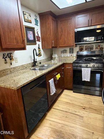1340 E Hillcrest Drive 10, Thousand Oaks, CA 91362