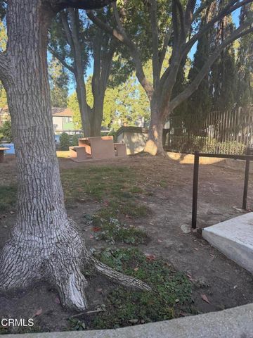1340 E Hillcrest Drive 10, Thousand Oaks, CA 91362