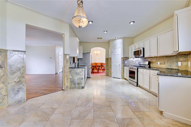 6419 Gusty Trail Lane, Houston, TX 77041