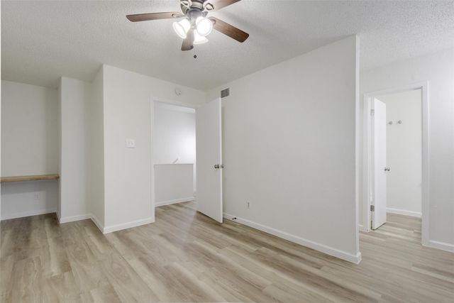 6803 Woodhue DR A, Austin, TX 78745