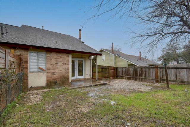 6803 Woodhue DR A, Austin, TX 78745