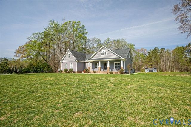 8365 Drakes Landing Ct, Mechanicsville, VA 23111