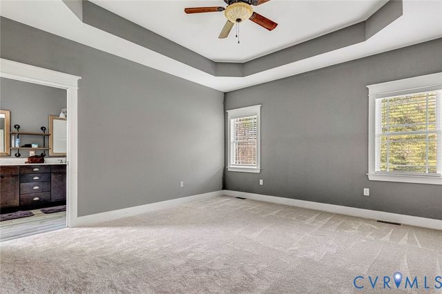 8365 Drakes Landing Ct, Mechanicsville, VA 23111