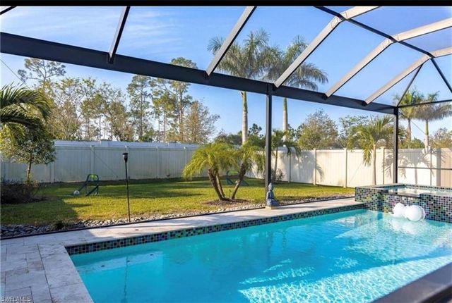 3320 Pilot CIR, Naples, FL 34120