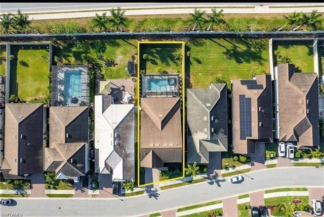 3320 Pilot CIR, Naples, FL 34120