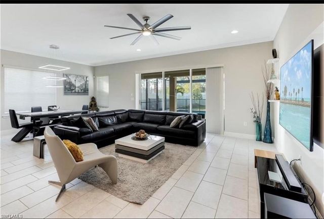 3320 Pilot CIR, Naples, FL 34120