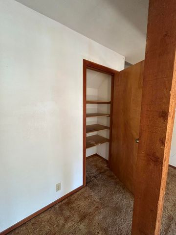 30 Bear Canyon Road, Weaverville, CA 96093