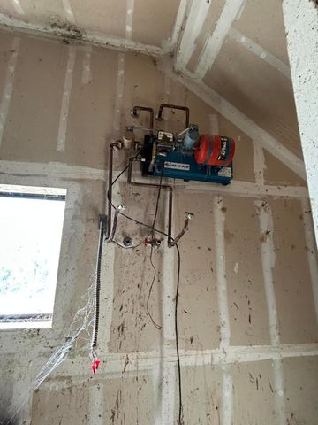 30 Bear Canyon Road, Weaverville, CA 96093