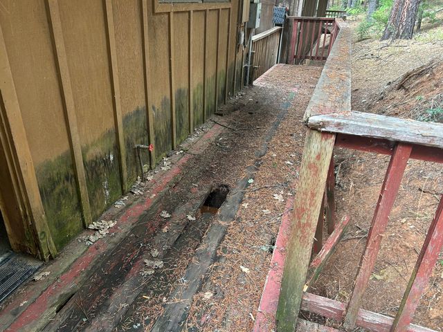 30 Bear Canyon Road, Weaverville, CA 96093