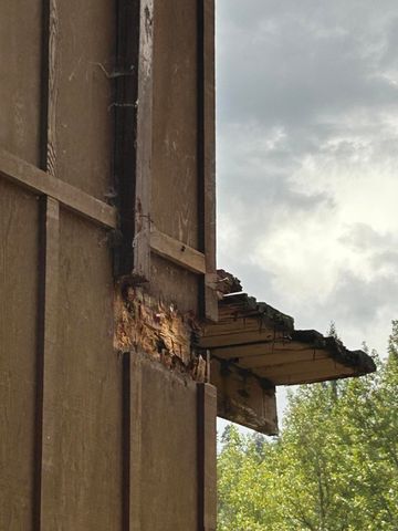 30 Bear Canyon Road, Weaverville, CA 96093