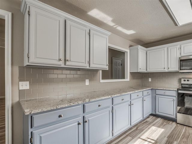 13 Larkens Place, Shawnee, OK 74801