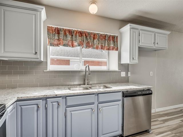 13 Larkens Place, Shawnee, OK 74801