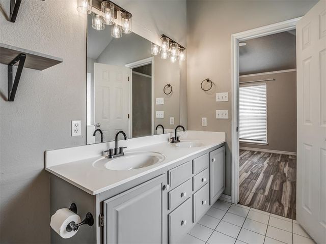 13 Larkens Place, Shawnee, OK 74801
