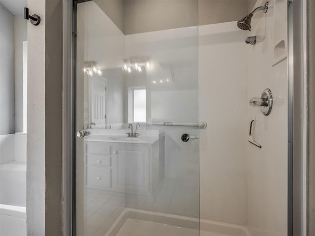 13 Larkens Place, Shawnee, OK 74801