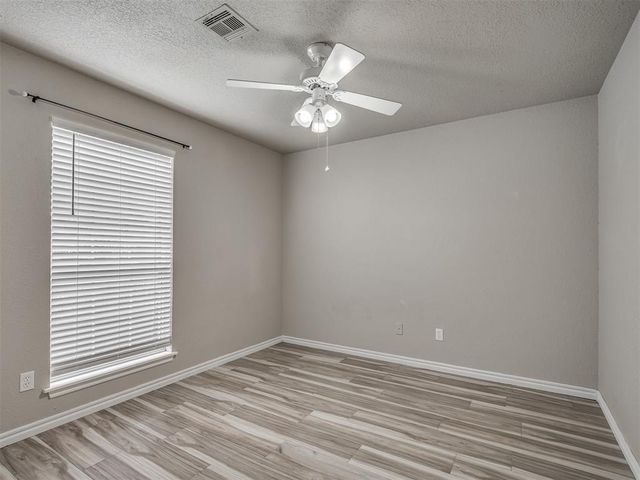 13 Larkens Place, Shawnee, OK 74801