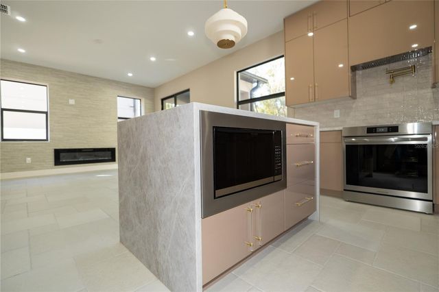 7619 AMHERST STREET, Tampa, FL 33625