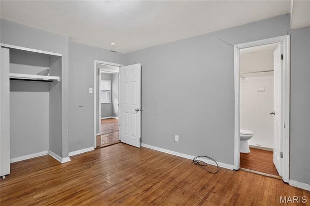 8441 Brotherton Lane, St Louis, MO 63135