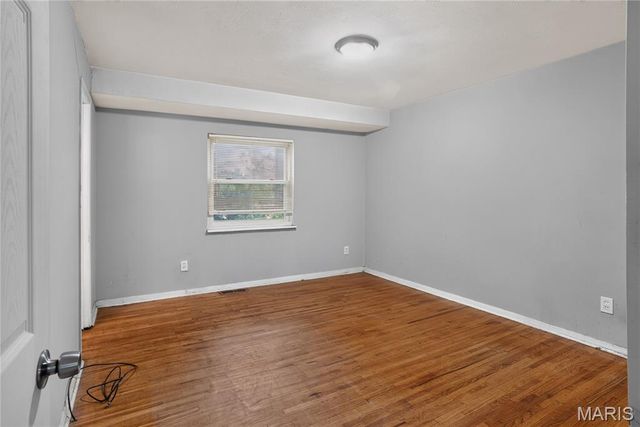 8441 Brotherton Lane, St Louis, MO 63135