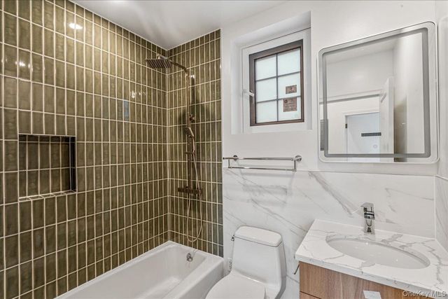 15033 Hawtree St, Ozone Park, NY 11417