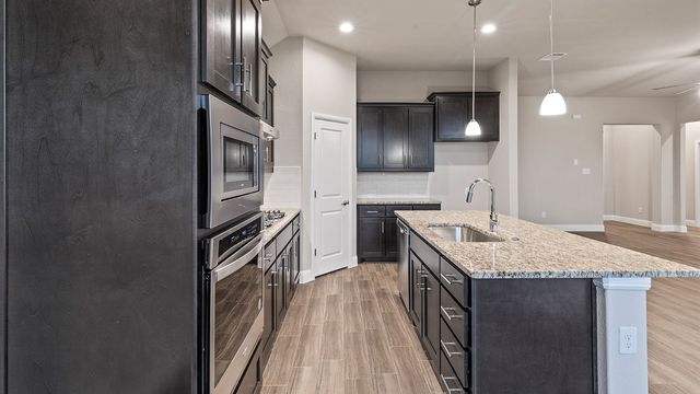 10424 PALMETTO Street, Grand Prairie, TX 76065