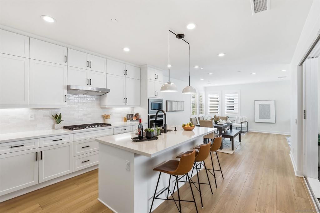 11014 Solstice Way, San Diego, CA 92126 — exterior