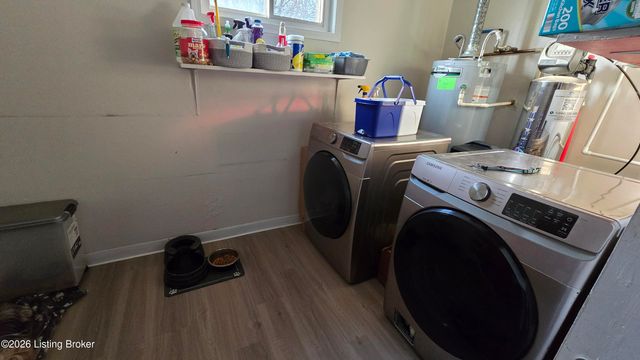 7307 Nathan Hale Way, Louisville, KY 40272