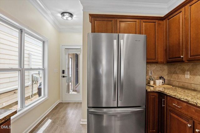 988 Ambergate Station, Apex, NC 27502