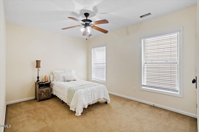 988 Ambergate Station, Apex, NC 27502
