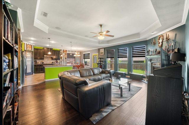 2919 Ladoga Drive, Grand Prairie, TX 75054