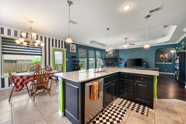 2919 Ladoga Drive, Grand Prairie, TX 75054