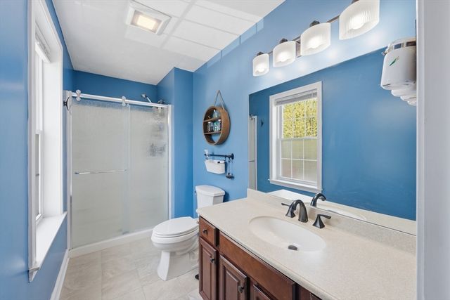 11 Macarthur Blvd B, Danvers, MA 01923