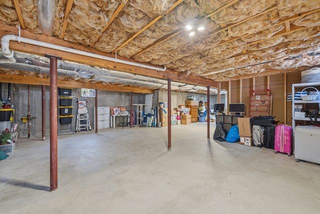 11 Macarthur Blvd B, Danvers, MA 01923