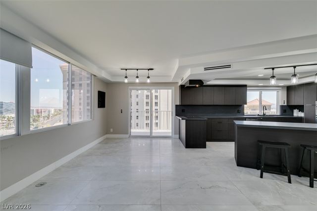 205 East Harmon Avenue 1012, Las Vegas, NV 89169