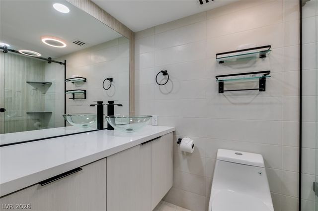 205 East Harmon Avenue 1012, Las Vegas, NV 89169