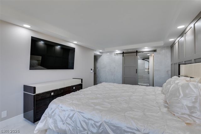 205 East Harmon Avenue 1012, Las Vegas, NV 89169