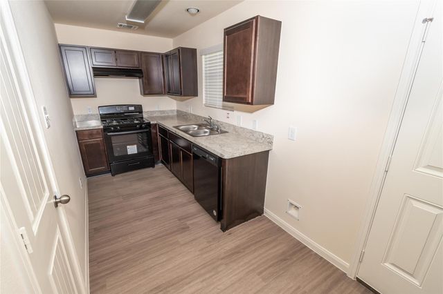 4259 Silver Ranch Road, Houston, TX 77014